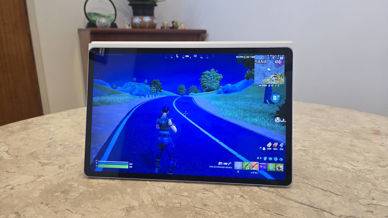 Galaxy Tab S10 FE+ Galaxy Tab S10 FE+ - Fortnite