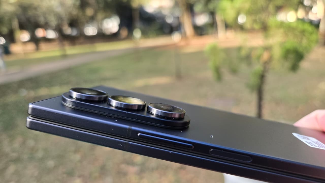 Galaxy Z Fold7 Galaxy Z Fold7 - acabamento (2)